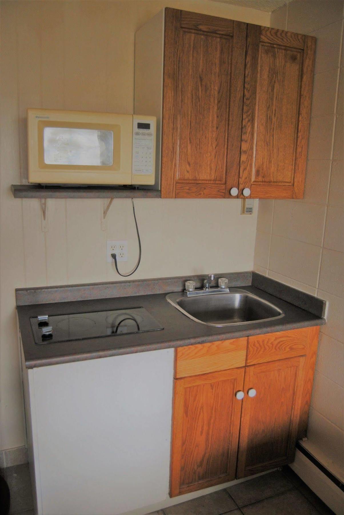 Derrick Motel Edmonton Zewnętrze zdjęcie
