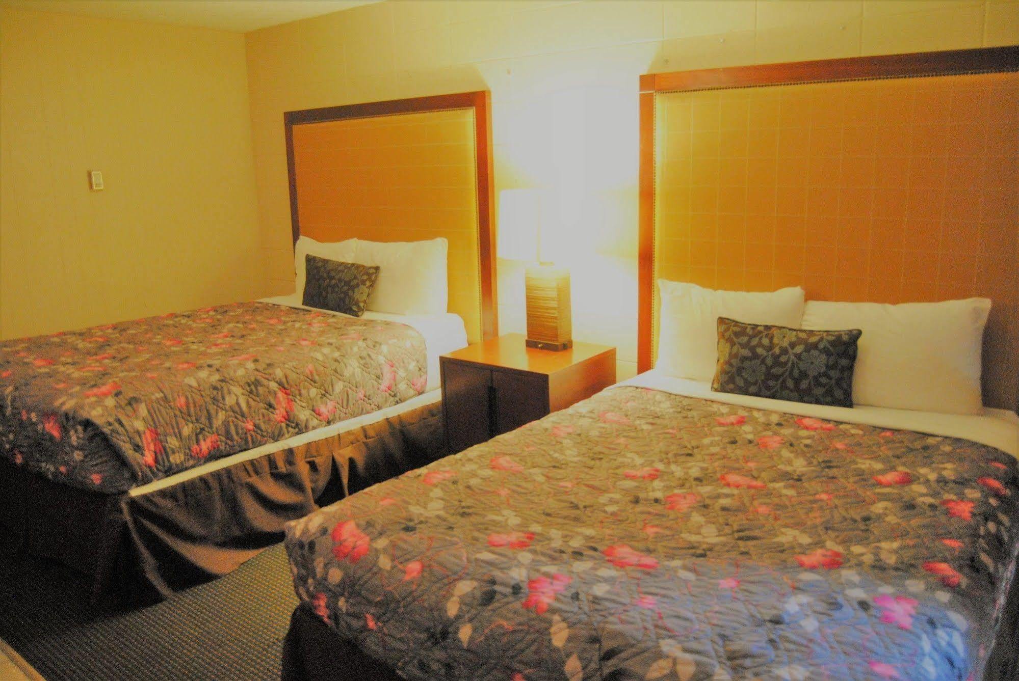 Derrick Motel Edmonton Zewnętrze zdjęcie
